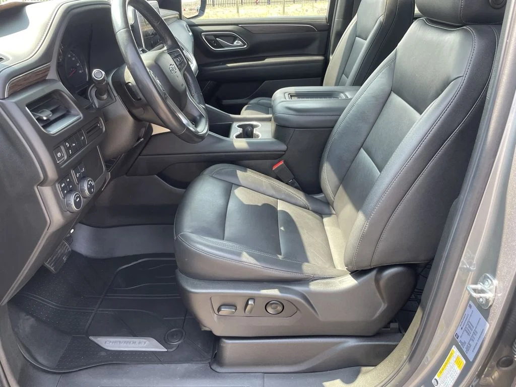 Used 2021 Satin Steel Metallic Chevrolet Z71 image 16