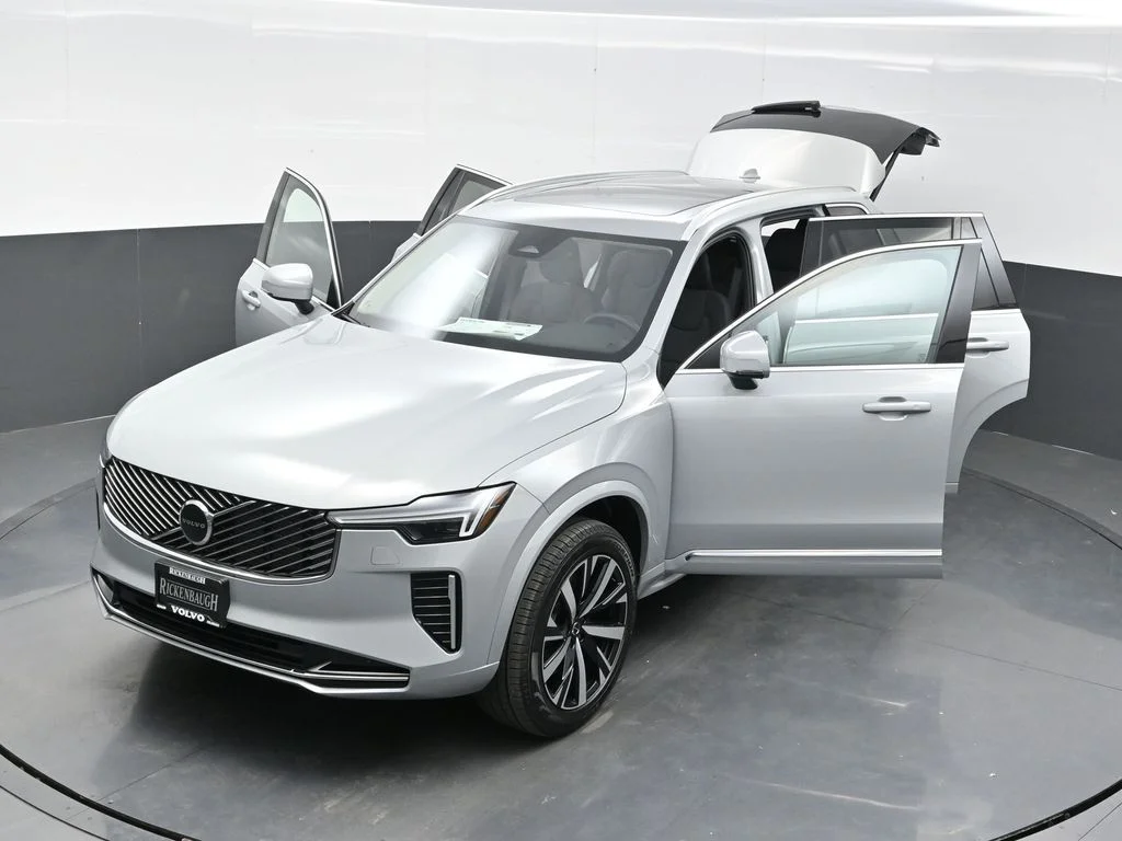 New 2026 Vapour Grey Volvo Core image 48