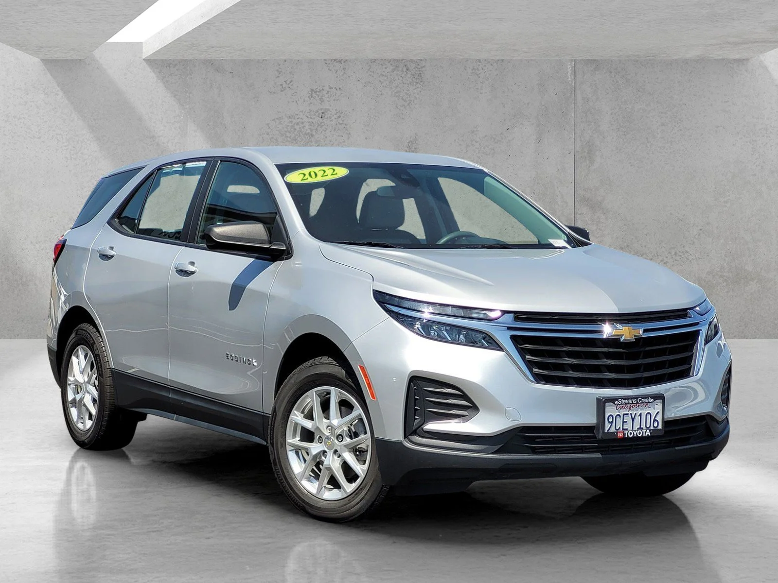 2022 Chevrolet Equinox LS