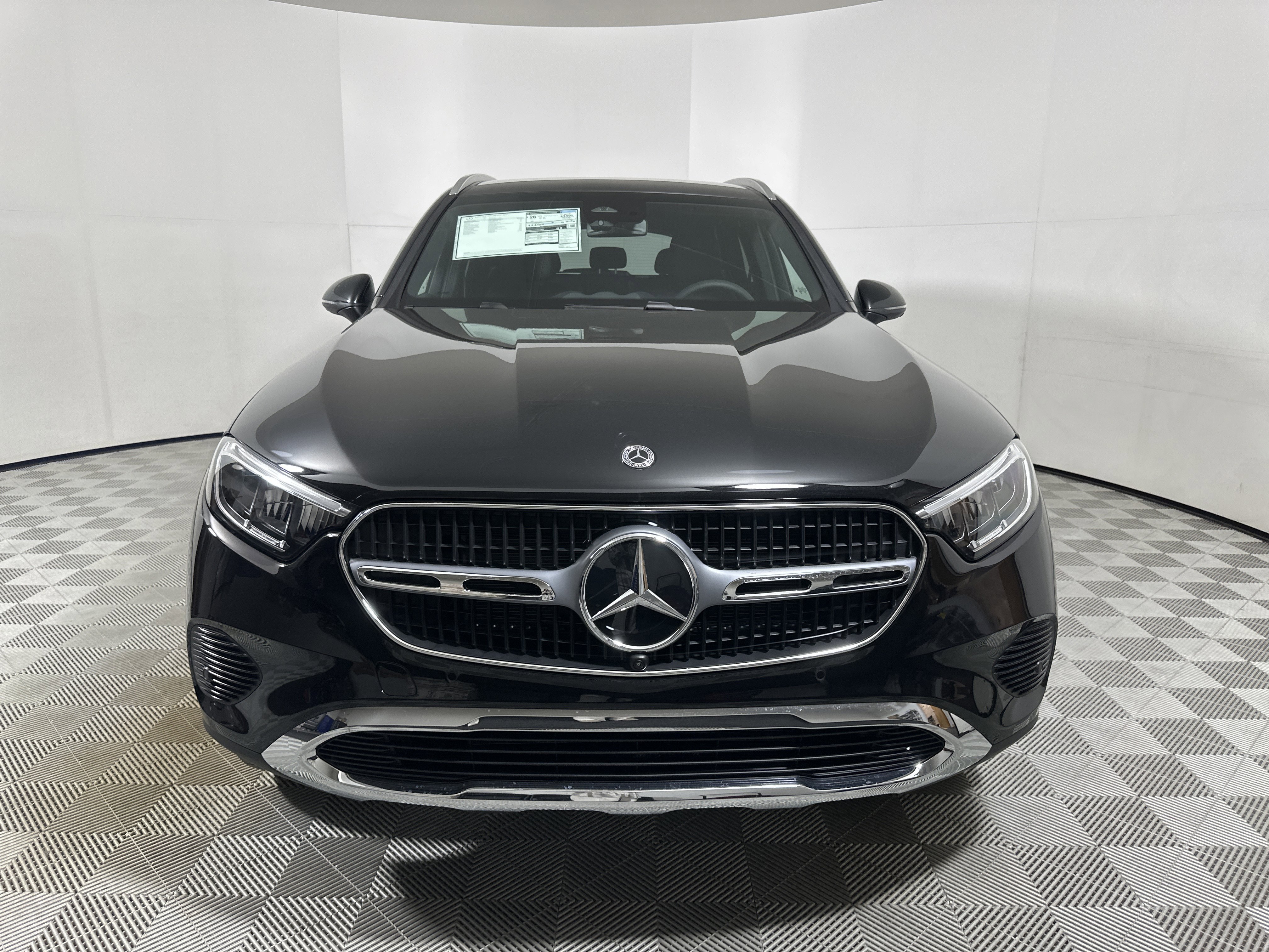 New 2026 Obsidian Black Metallic Mercedes-Benz GLC 300 image 2