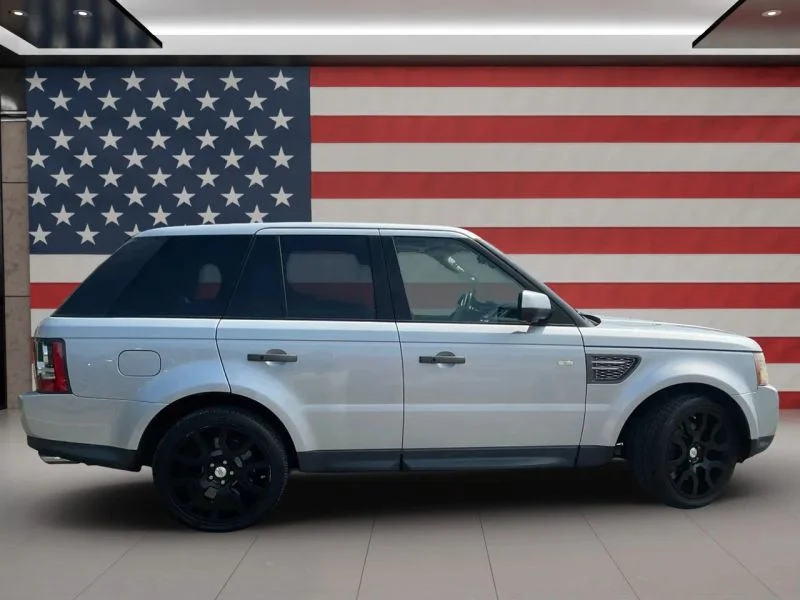 Used 2011 Silver Land Rover Supercharged Sport Utility 4D image 3