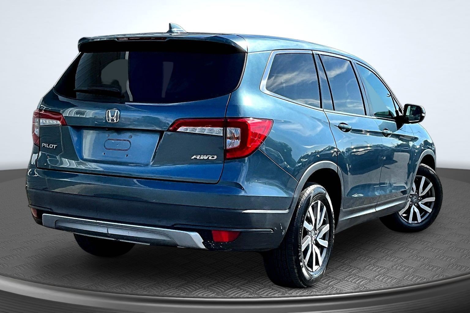 Used 2022  Honda EX-L image 6