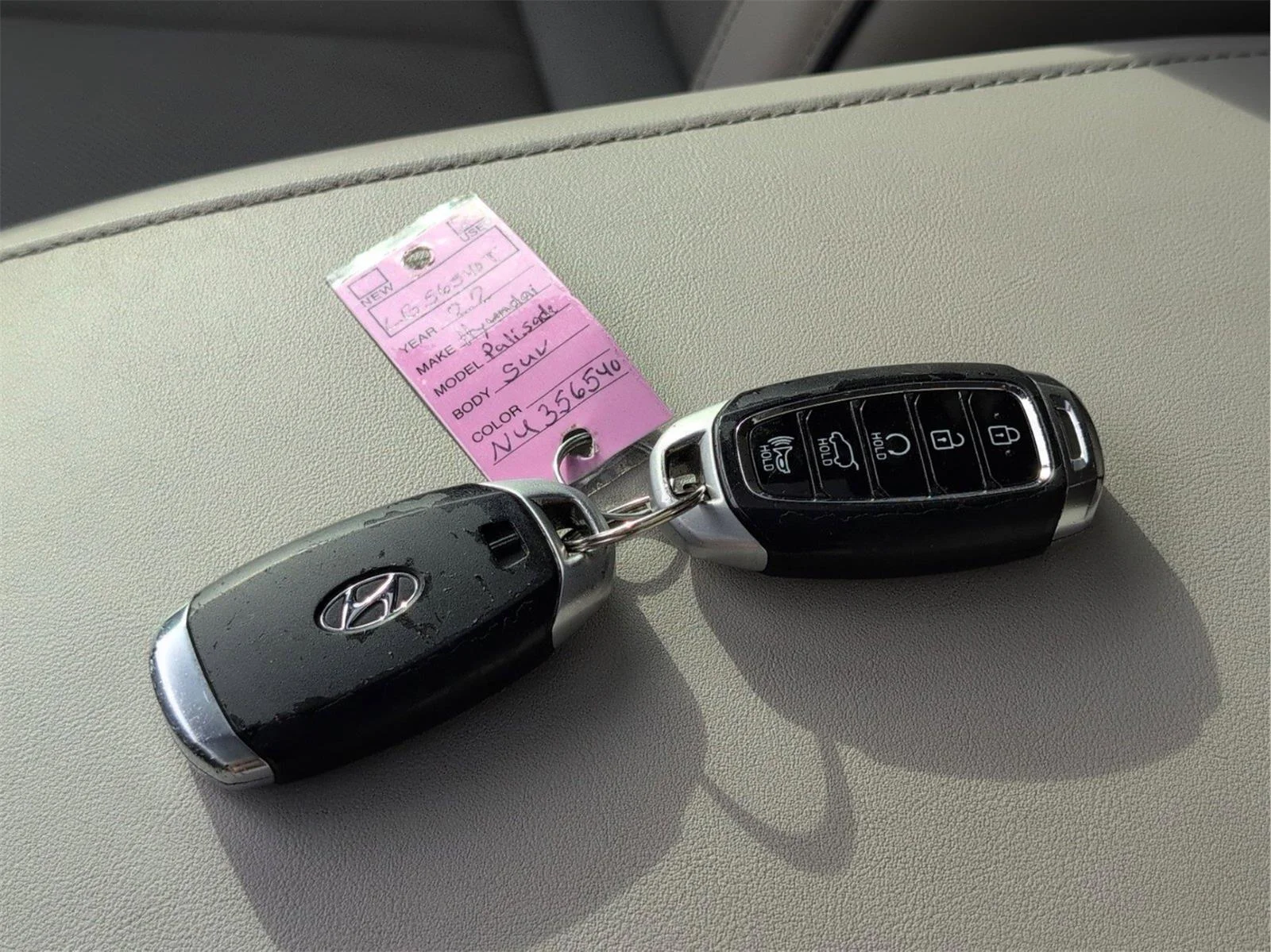 Used 2022 Sierra Burgundy Hyundai Calligraphy image 12