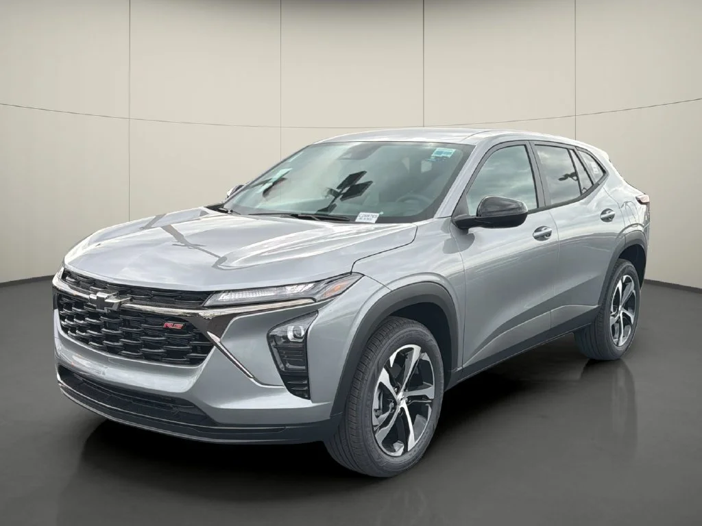 New 2026 Sterling Gray Metallic Chevrolet 1RS image 3