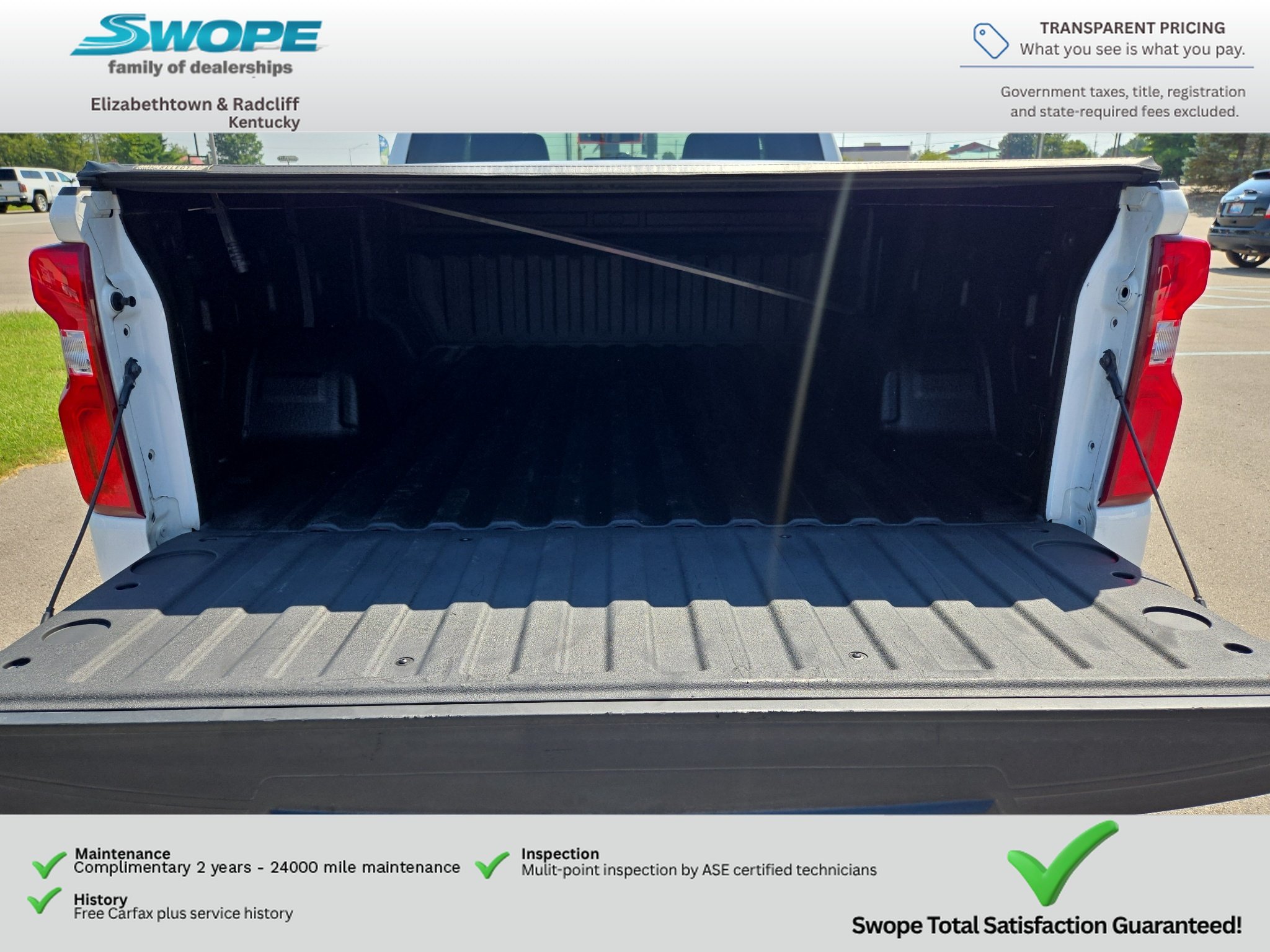 Used 2020 Summit White Chevrolet Custom image 10