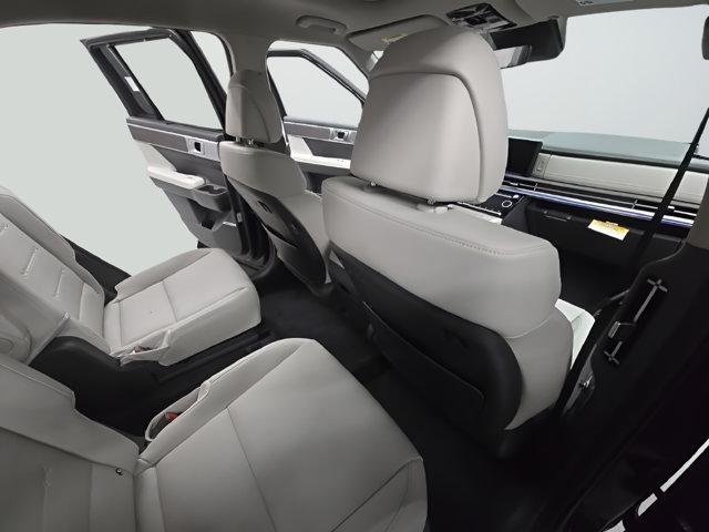 New 2027 Black Hyundai Limited AWD image 22