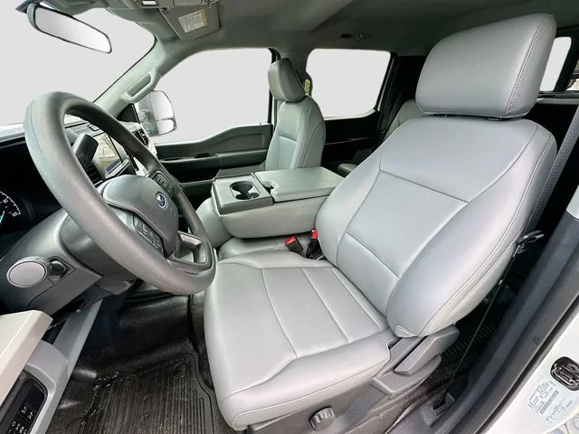 New 2026 Oxford White Ford XL image 14