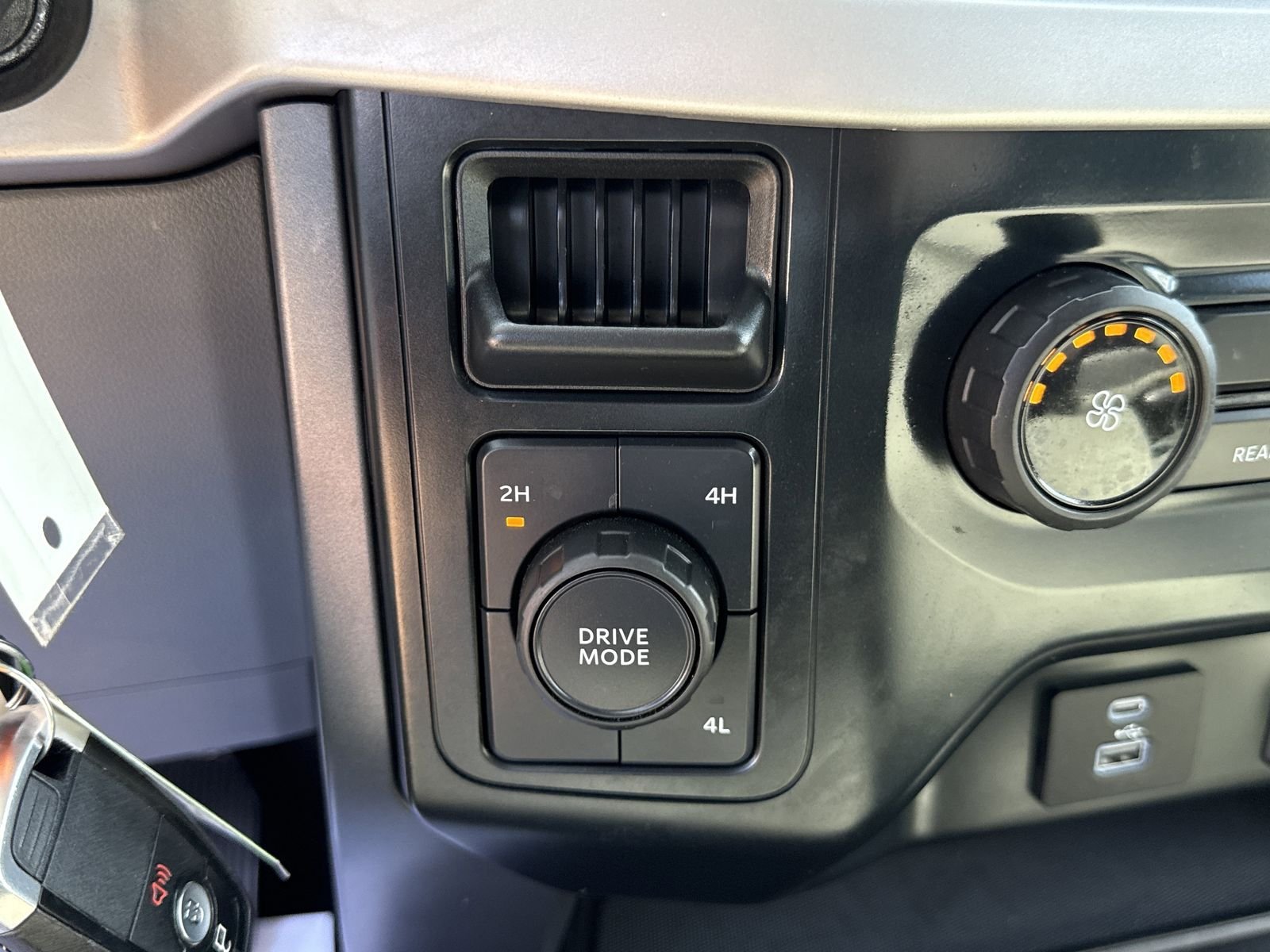 2023 Ford F-150 XLT - Photo 28