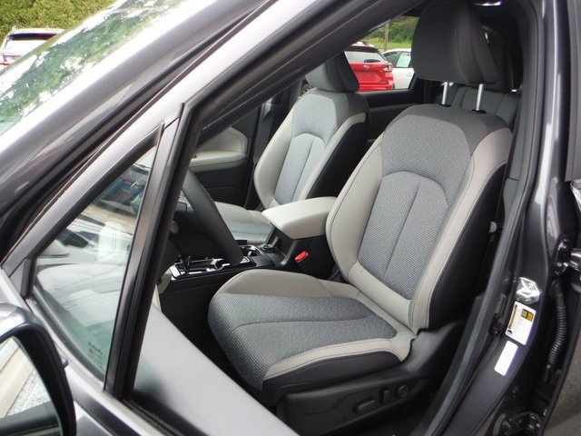 2026 Subaru Forester Premium - Photo 14