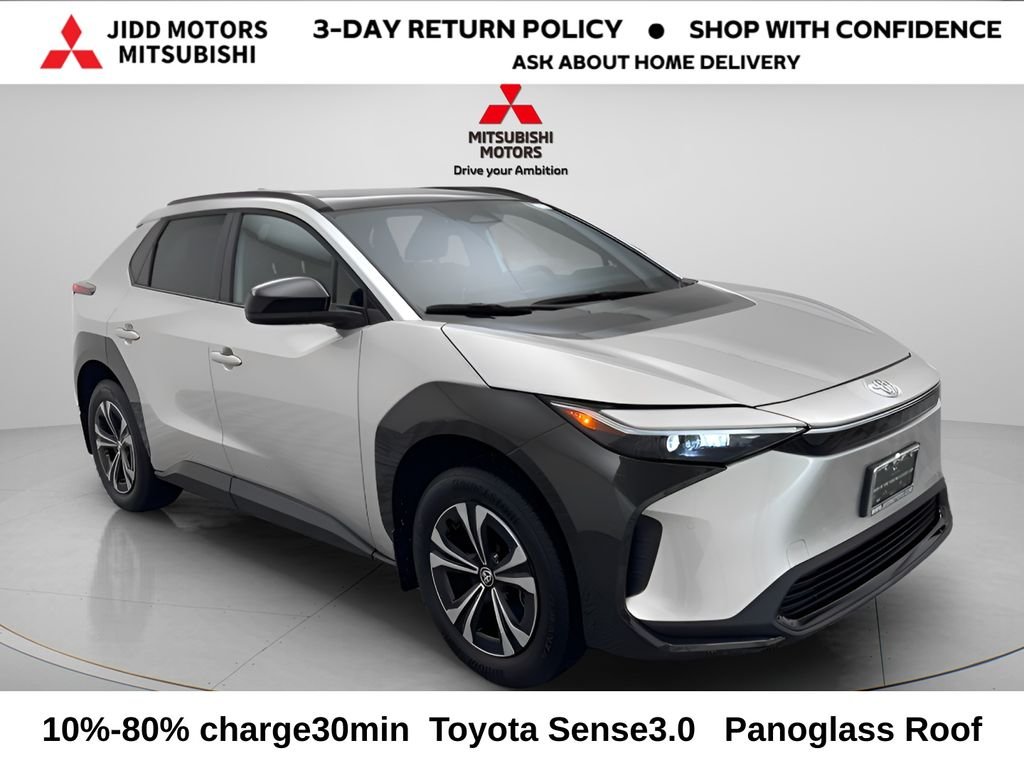 Used 2024 Toyota bZ4X XLE with VIN JTMABACA5RA073624 for sale in Des Plaines, IL