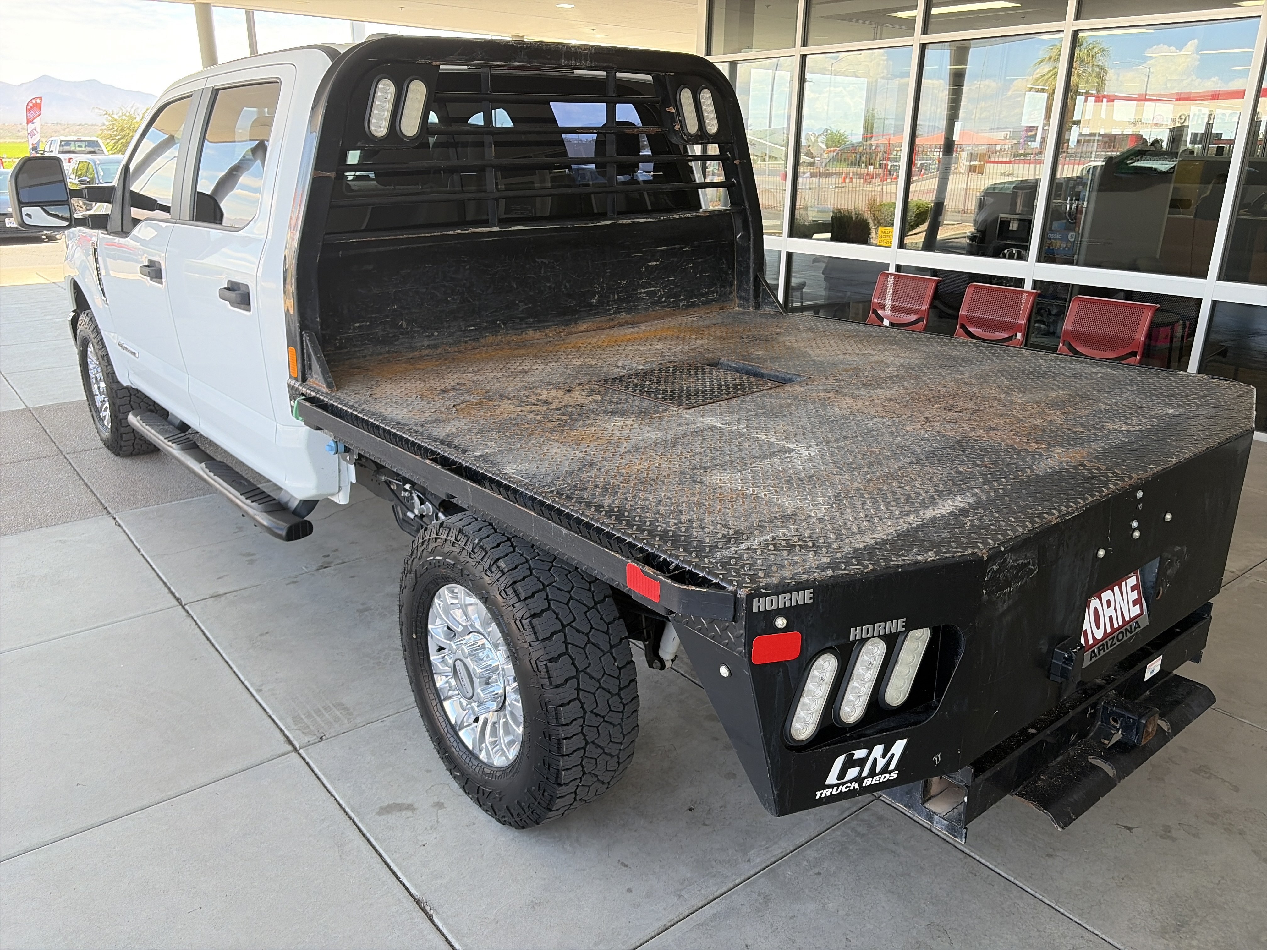 Used 2020 White Ford XL image 7