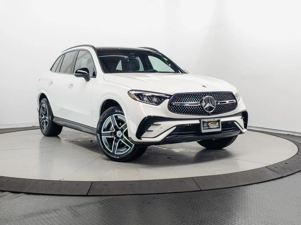 2026 Mercedes-Benz GLC Base