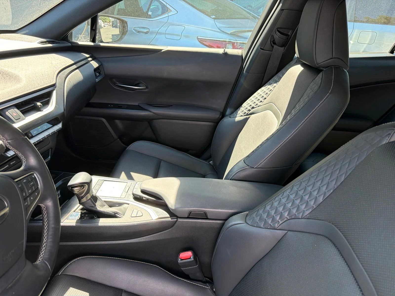 Used 2020 Caviar Lexus 250h Base image 8