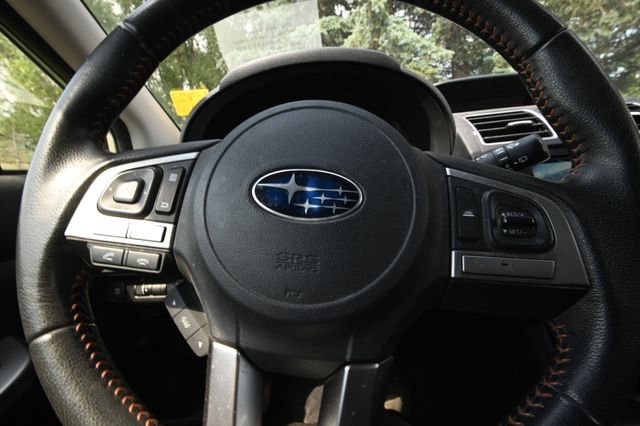 Used 2016 Beige Subaru 2.0i Limited image 13