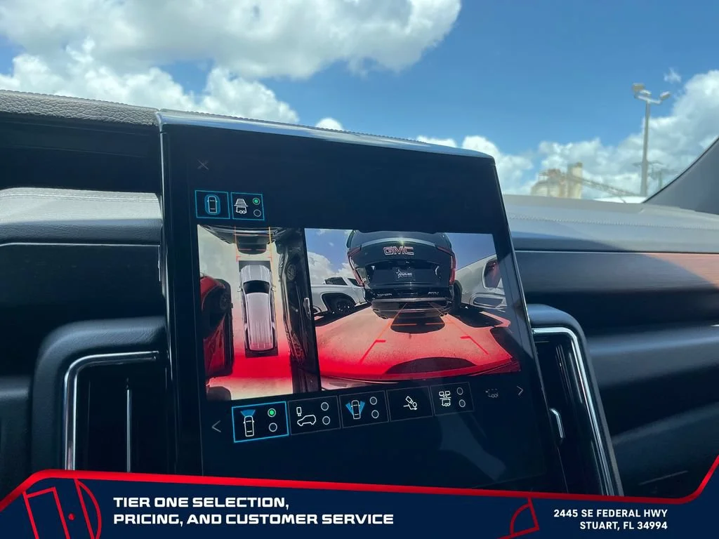 2026 GMC Yukon XL Denali - Photo 33