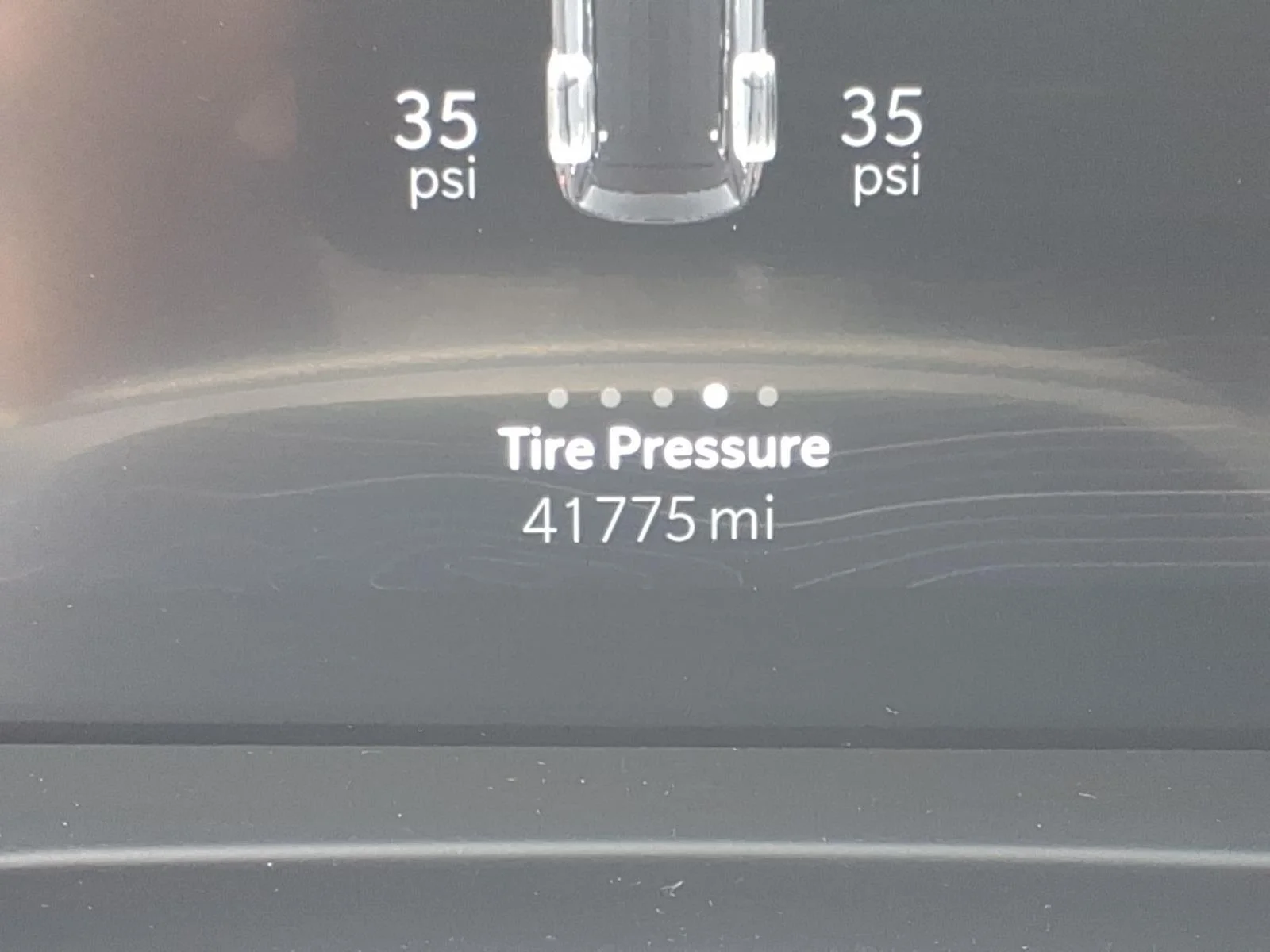 Used 2023 Diamond Black Crystal Pearlcoat Jeep Limited image 31