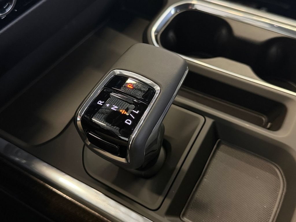 New 2026 Black Chevrolet LT image 33