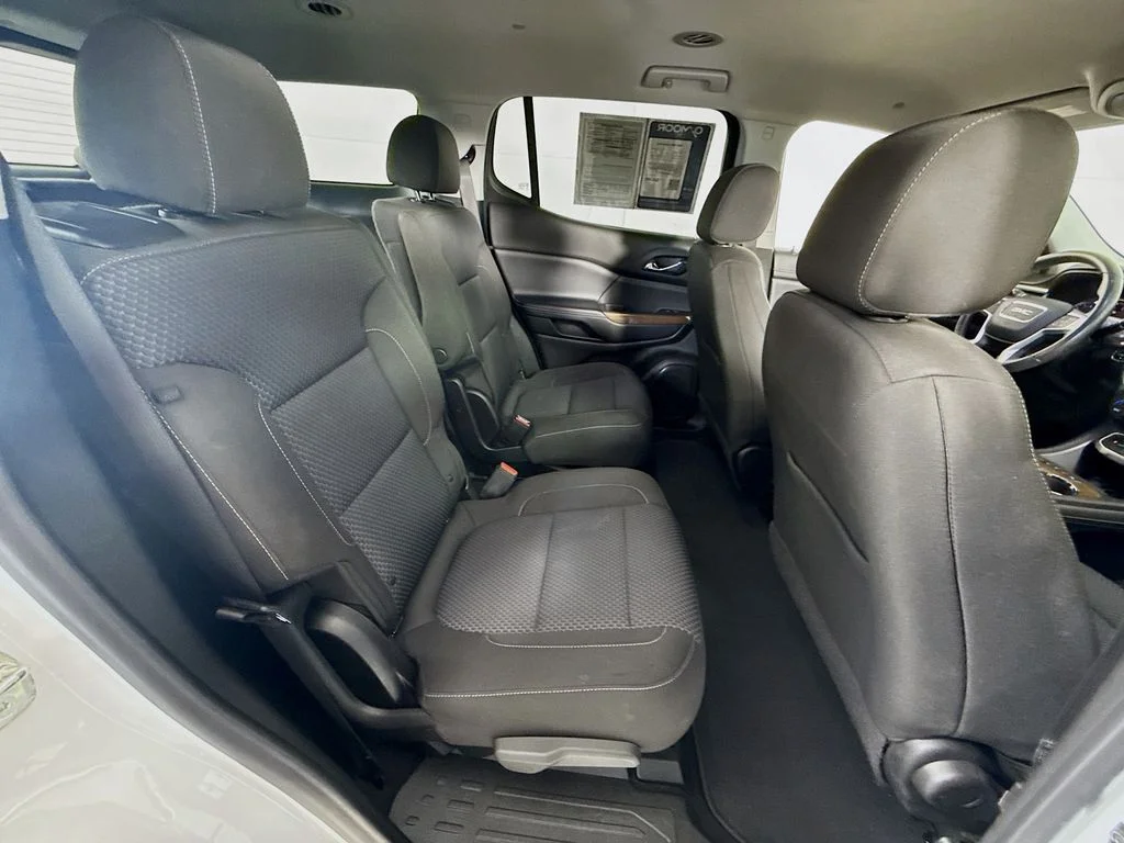 Used 2021 Summit White GMC SLE image 27