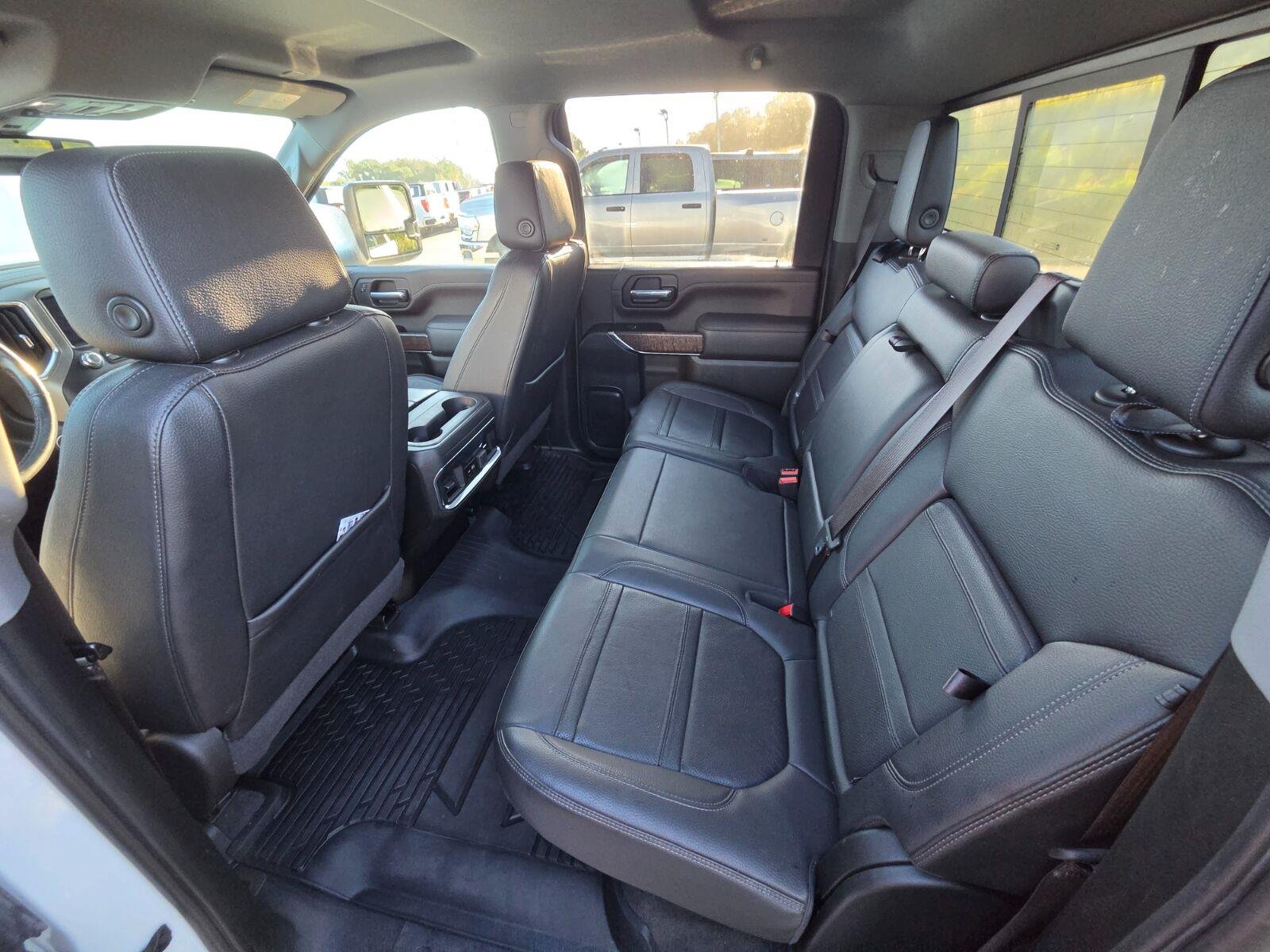 Used 2022 SUMMIT WHITE GMC Denali image 12