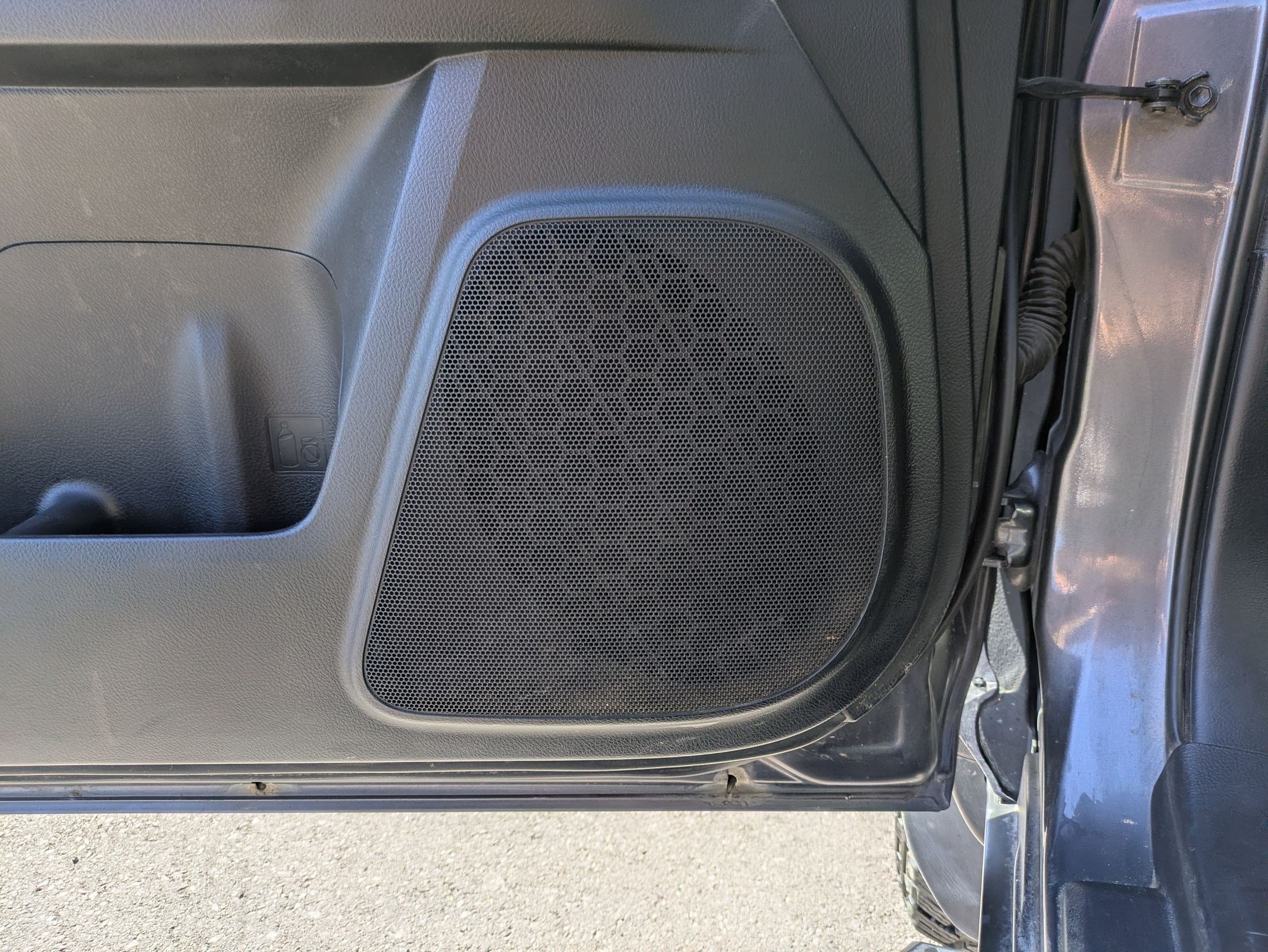 Used 2018 Magnetic Gray Metallic Toyota SR5 image 13