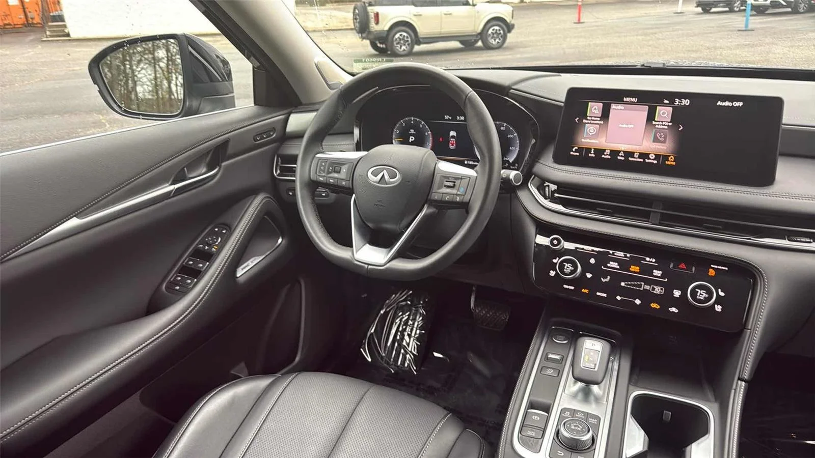 2025 INFINITI QX60 LUXE - Photo 14