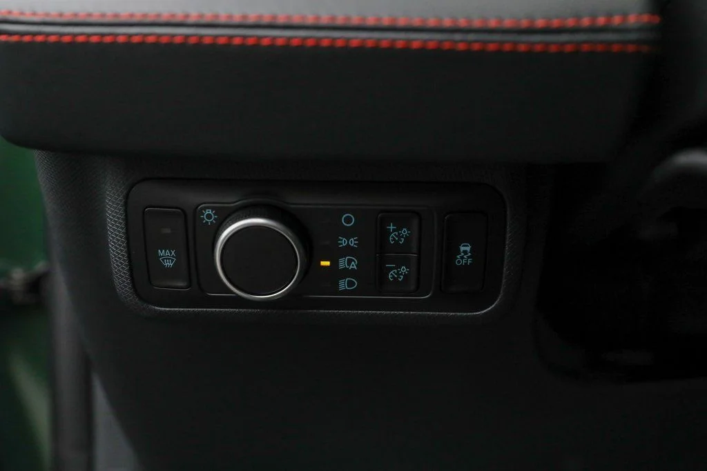 New 2025 Green Ford Premium image 42