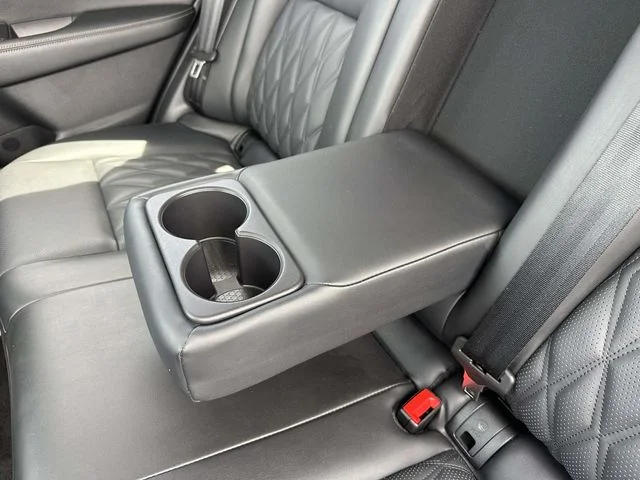 Used 2021 Gray Nissan Platinum image 34