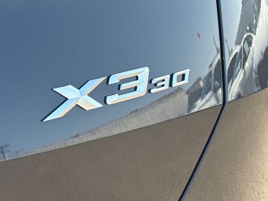 New 2026 Dark Graphite Metallic BMW 30 xDrive image 8