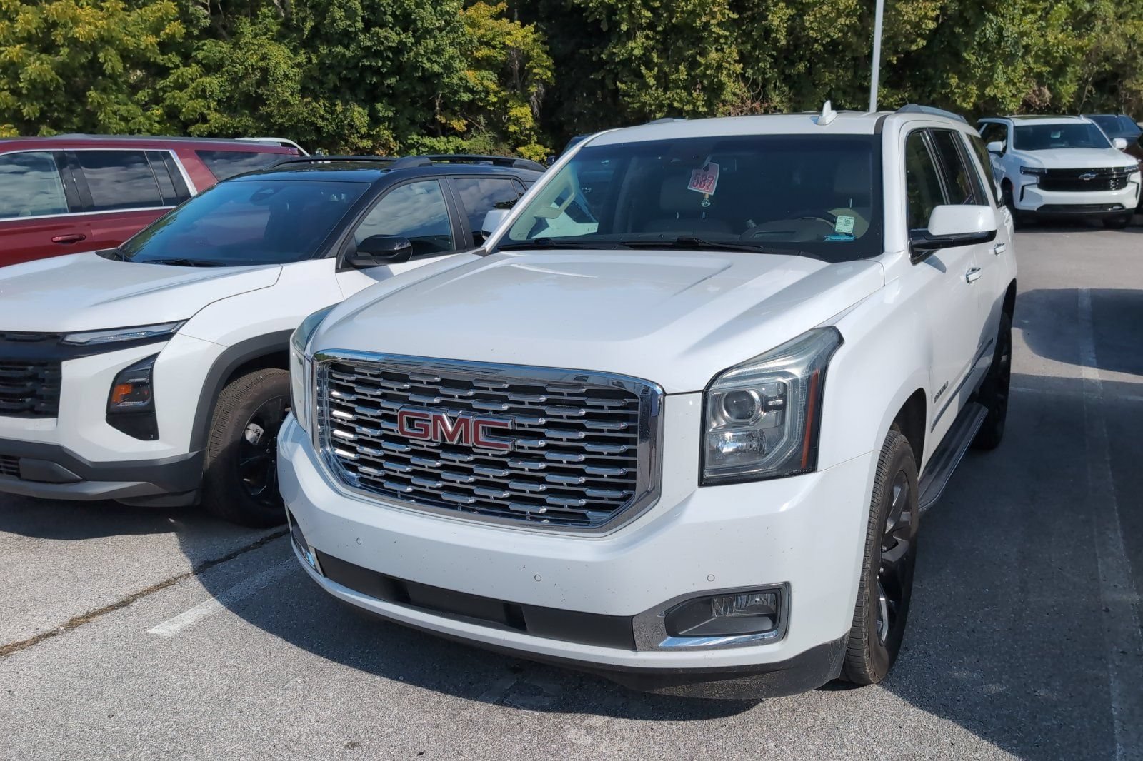 Used 2019 SUMMIT WHITE GMC Denali image 13
