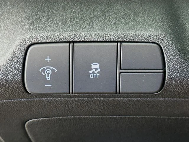 New 2026 Hyundai ELANTRA SEL Sport