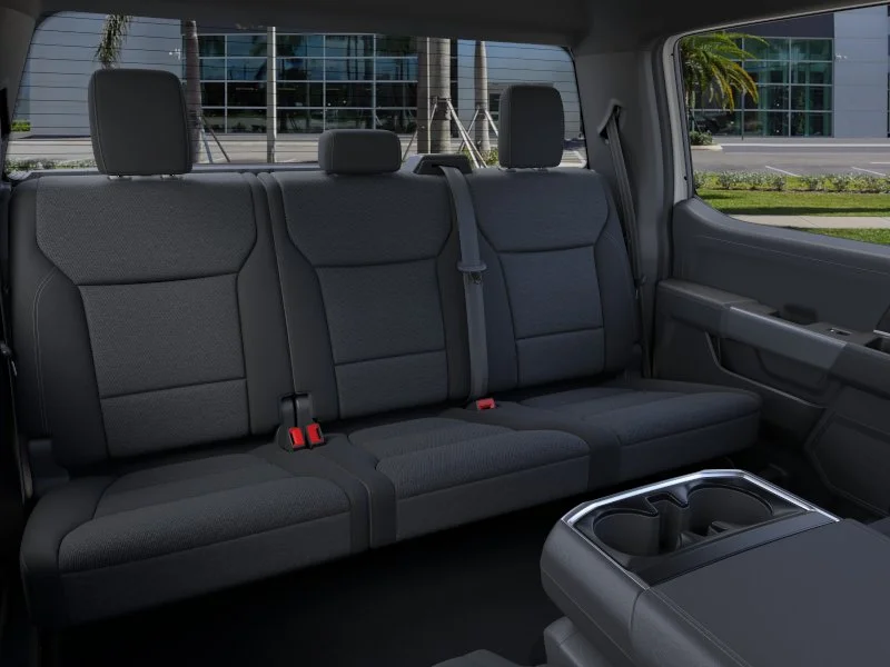 New 2026 Oxford White Ford XLT image 35