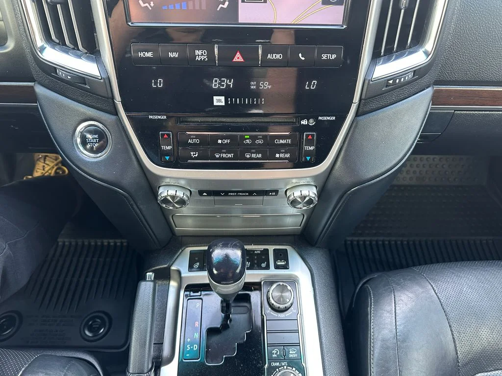 Used 2016 Black Toyota Base image 17