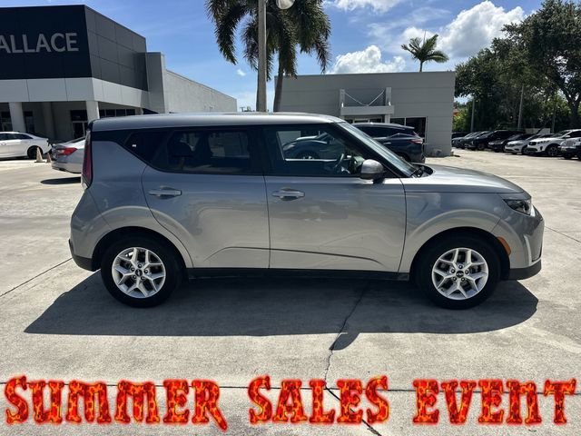 Used 2025 Gray Kia LX image 5