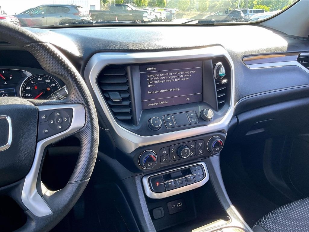 Used 2023 Black GMC SLE image 19