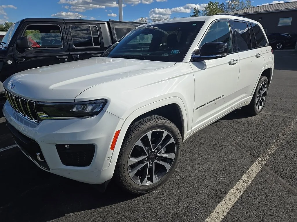 2022 Jeep Grand Cherokee