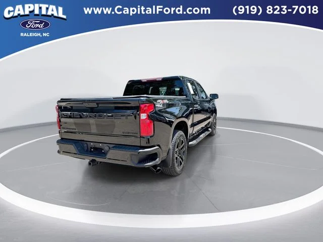 Used 2021 Black Chevrolet Custom image 8