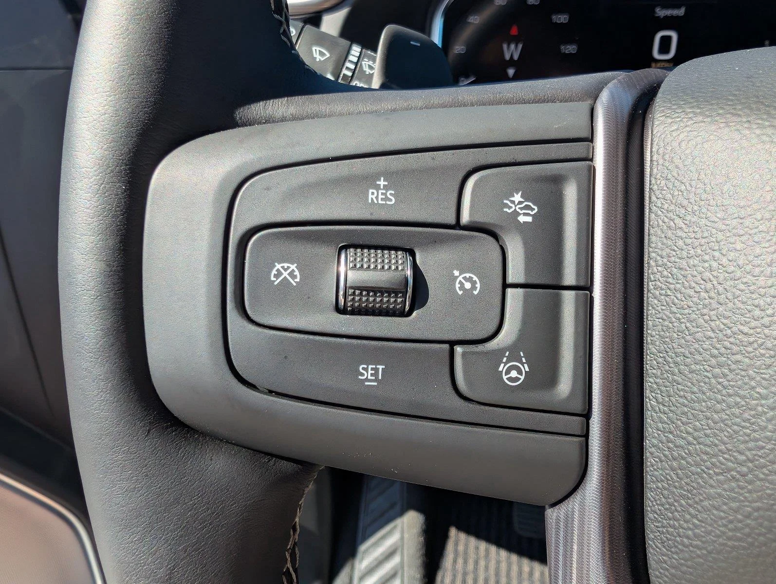New 2026 Onyx Black GMC Denali Ultimate image 28