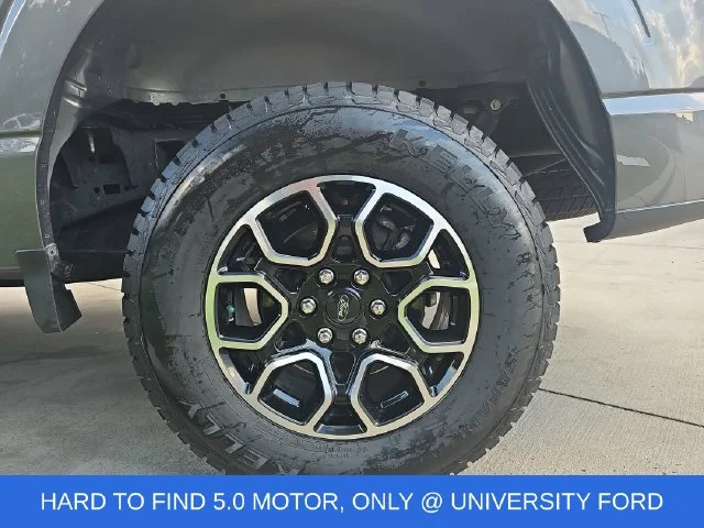 Used 2022 Gray Ford XLT image 30