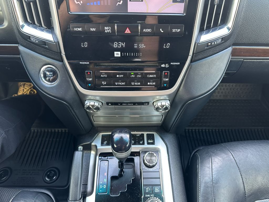 Used 2016 Black Toyota Base image 17