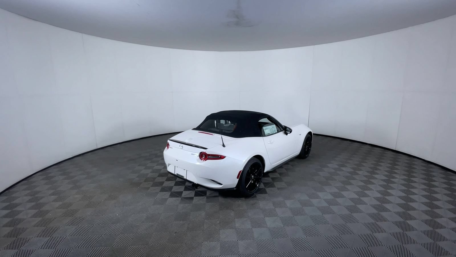 New 2026 Snowflake White Pearl Mazda Club image 8
