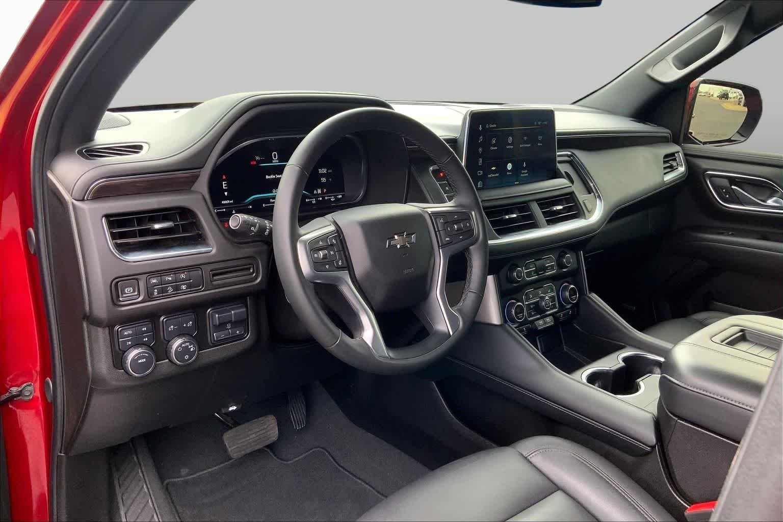 Used 2024 Radiant Red Tintcoat Chevrolet Z71 image 18