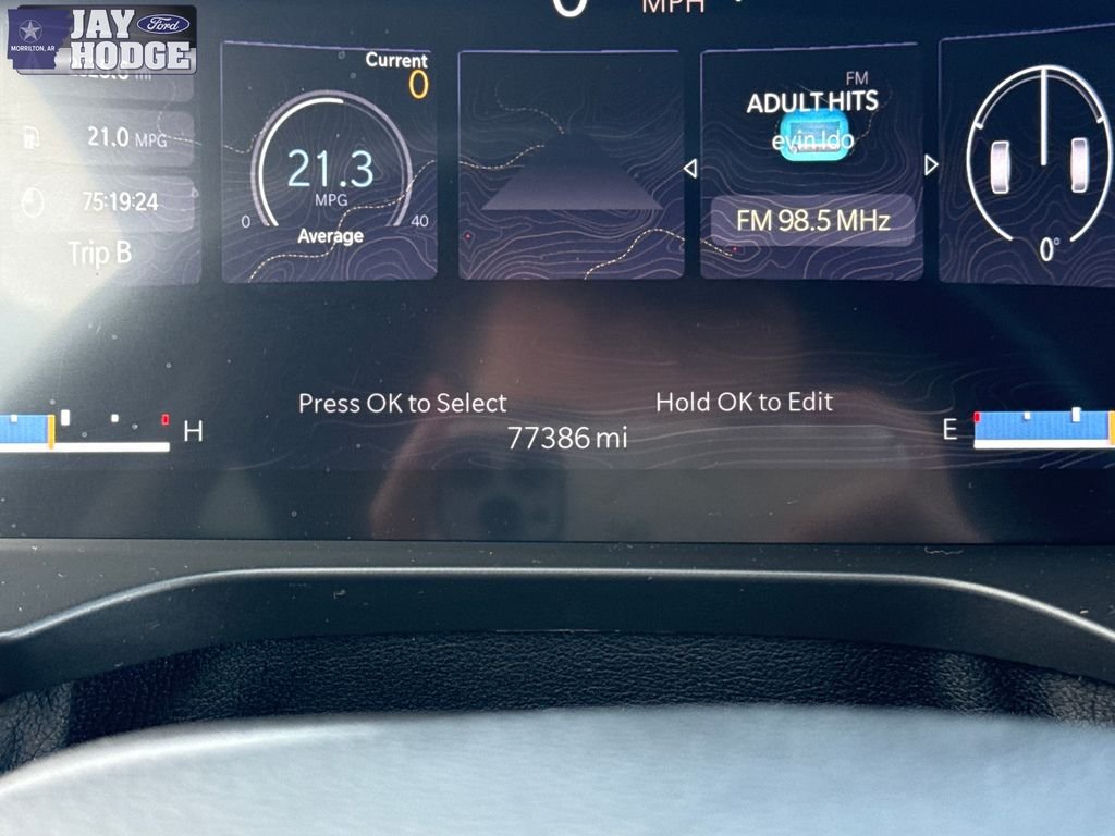 Used 2022 White Jeep Limited image 16