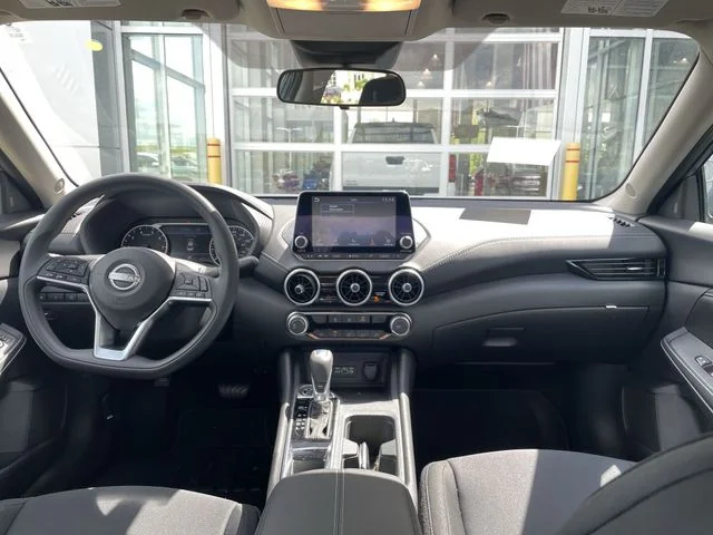2025 Nissan Sentra SV - Photo 39