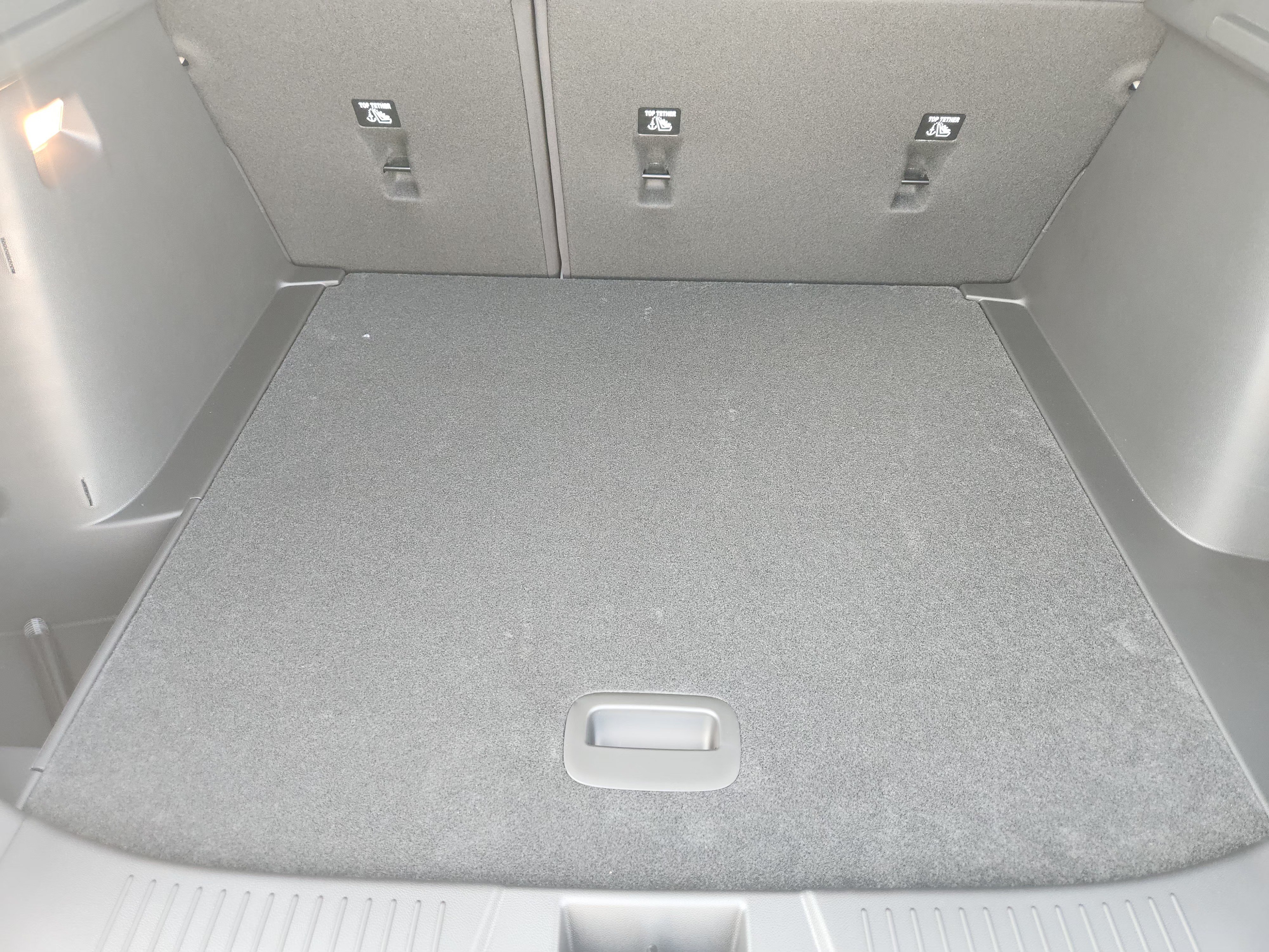 Used 2026 White Sands Chevrolet 1RS image 32