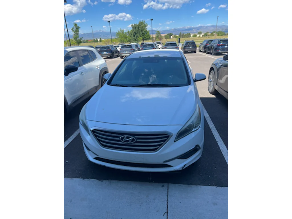 2015 Hyundai Sonata SE's photo