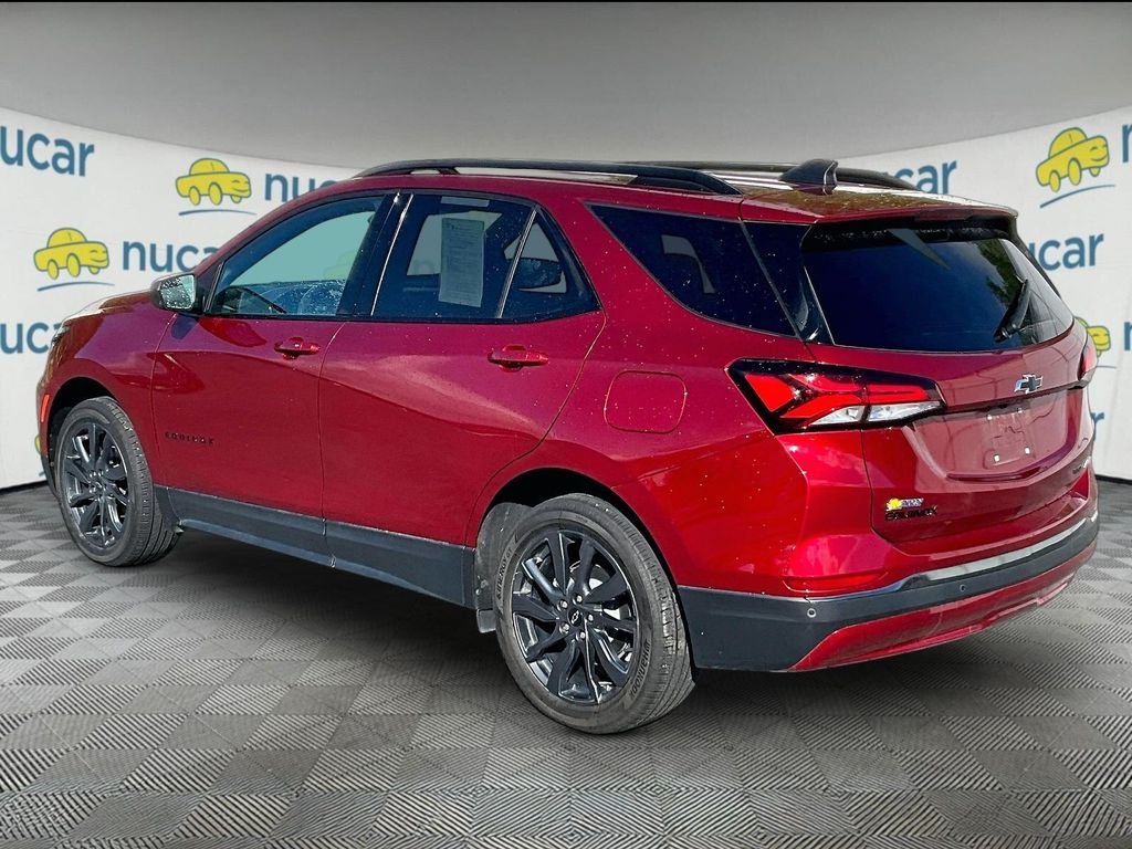 Used 2022 Cherry Red Tintcoat Chevrolet RS image 4