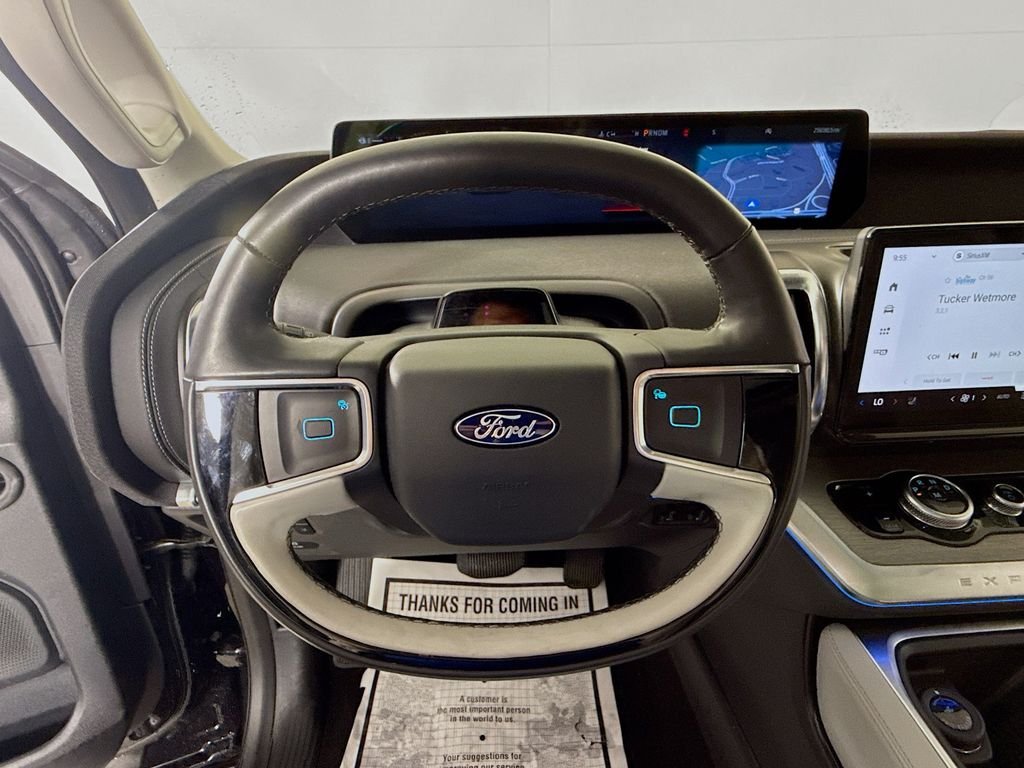 Used 2025 Agate Black Metallic Ford Platinum image 16