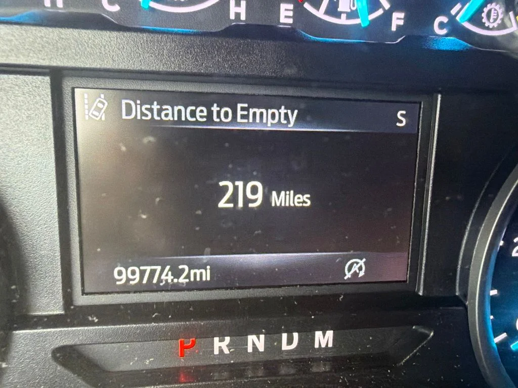 Used 2020 Black Ford XLT image 17