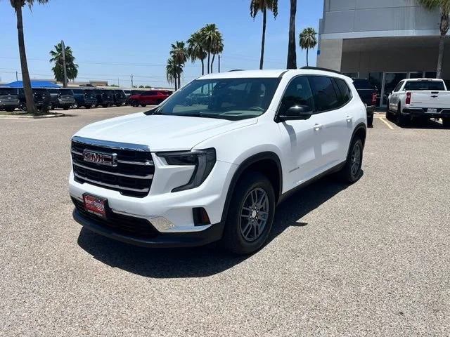 Used 2025 Summit White GMC Elevation image 3
