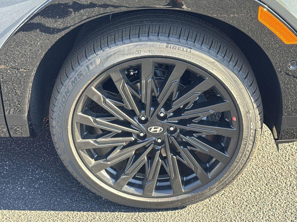 New 2026 Gray Hyundai Calligraphy FWD image 11